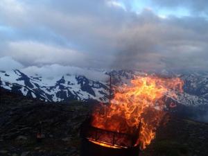 10885501_819585404768486_932258040431310473_n